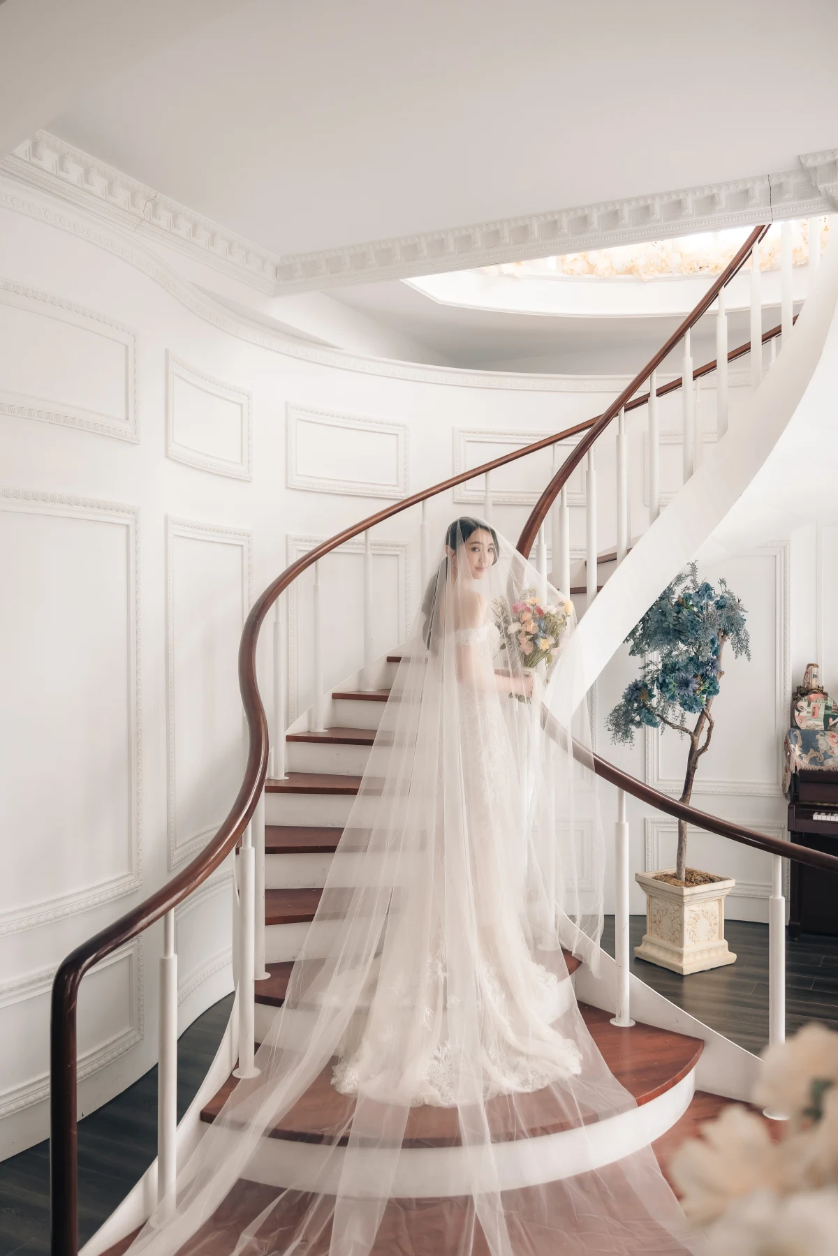 亦雯 婚紗照妝髮造型 第 21 張