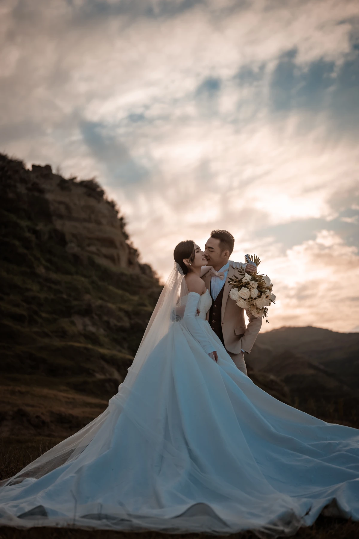 世丞 & 曉羚 婚紗照妝髮造型 第 22 張